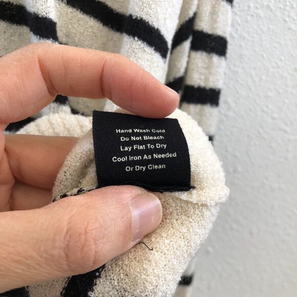 MONROW Boucle Knit Stripe Sweater Size Small - Picture 11 of 12